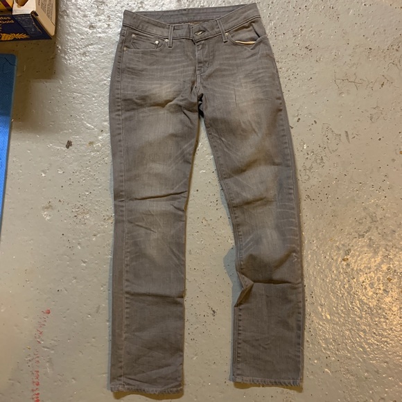 Levi’s Nickel Grey Demi Curve 26x32 Jeans - Picture 5 of 11